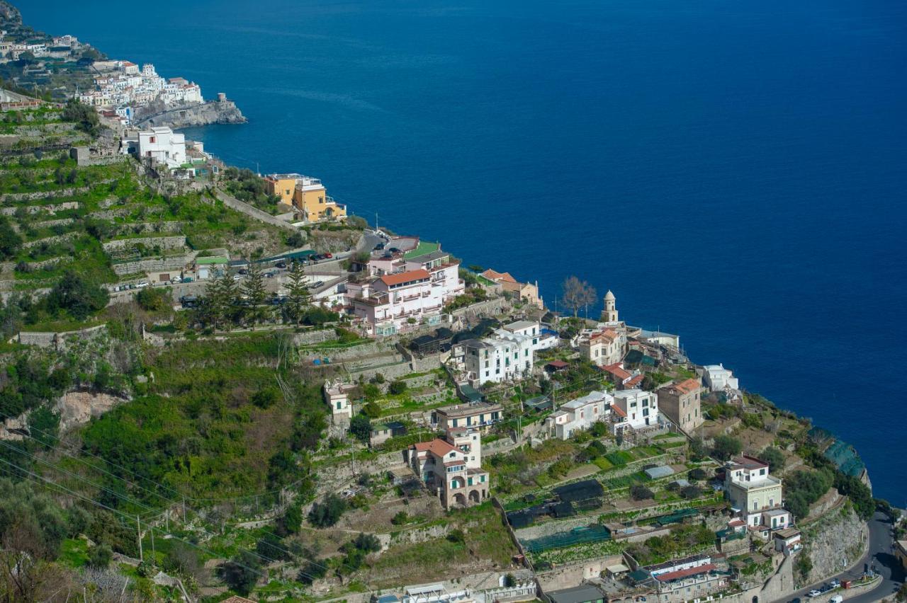 Апарт готель Amalfi Hills Екстер'єр фото