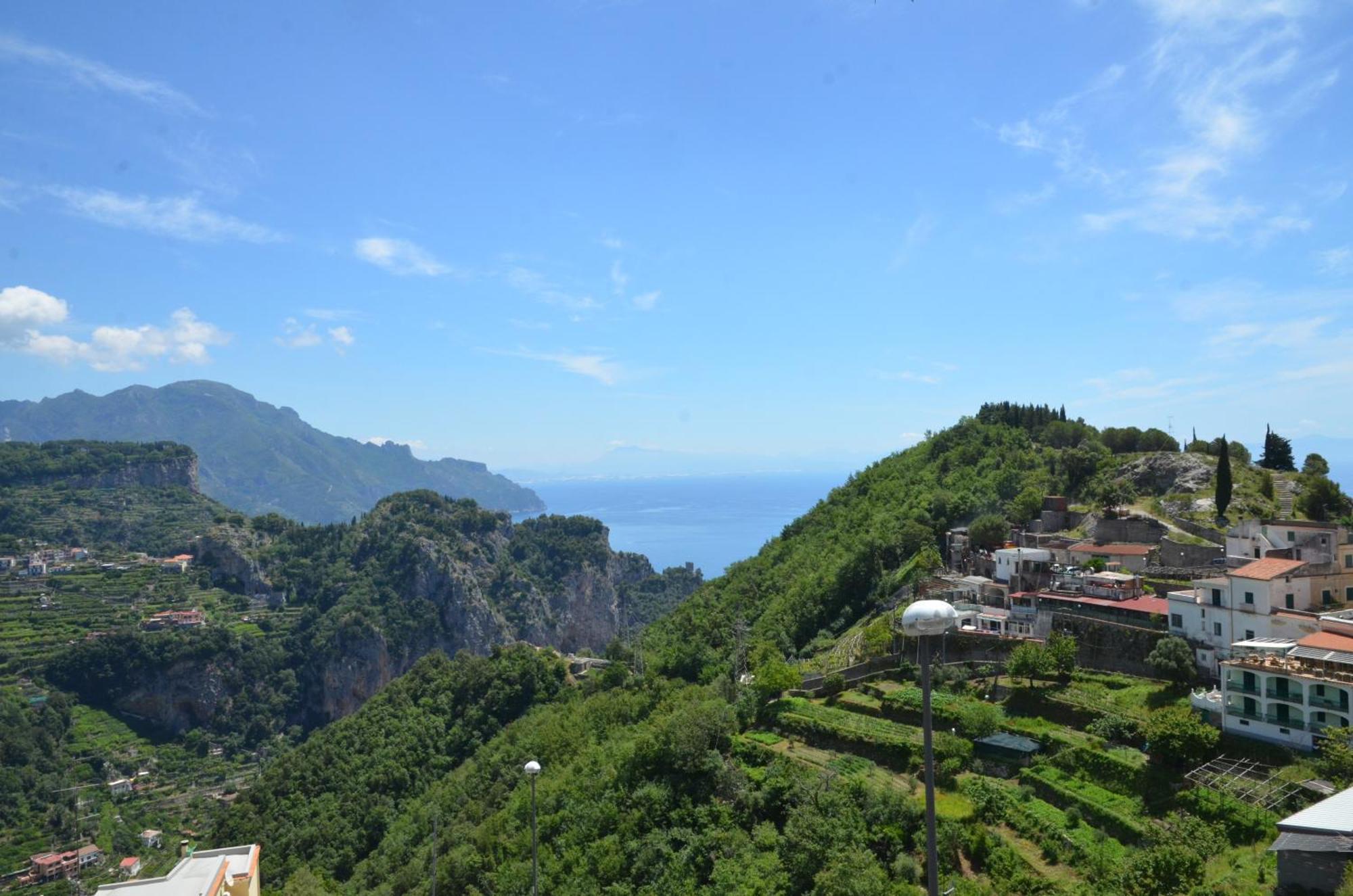 Апарт готель Amalfi Hills Номер фото